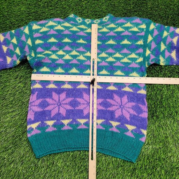 Vintage 90s Fuzzy Sweater Womens Medium 20x22 Baggy - Picture 4 of 11